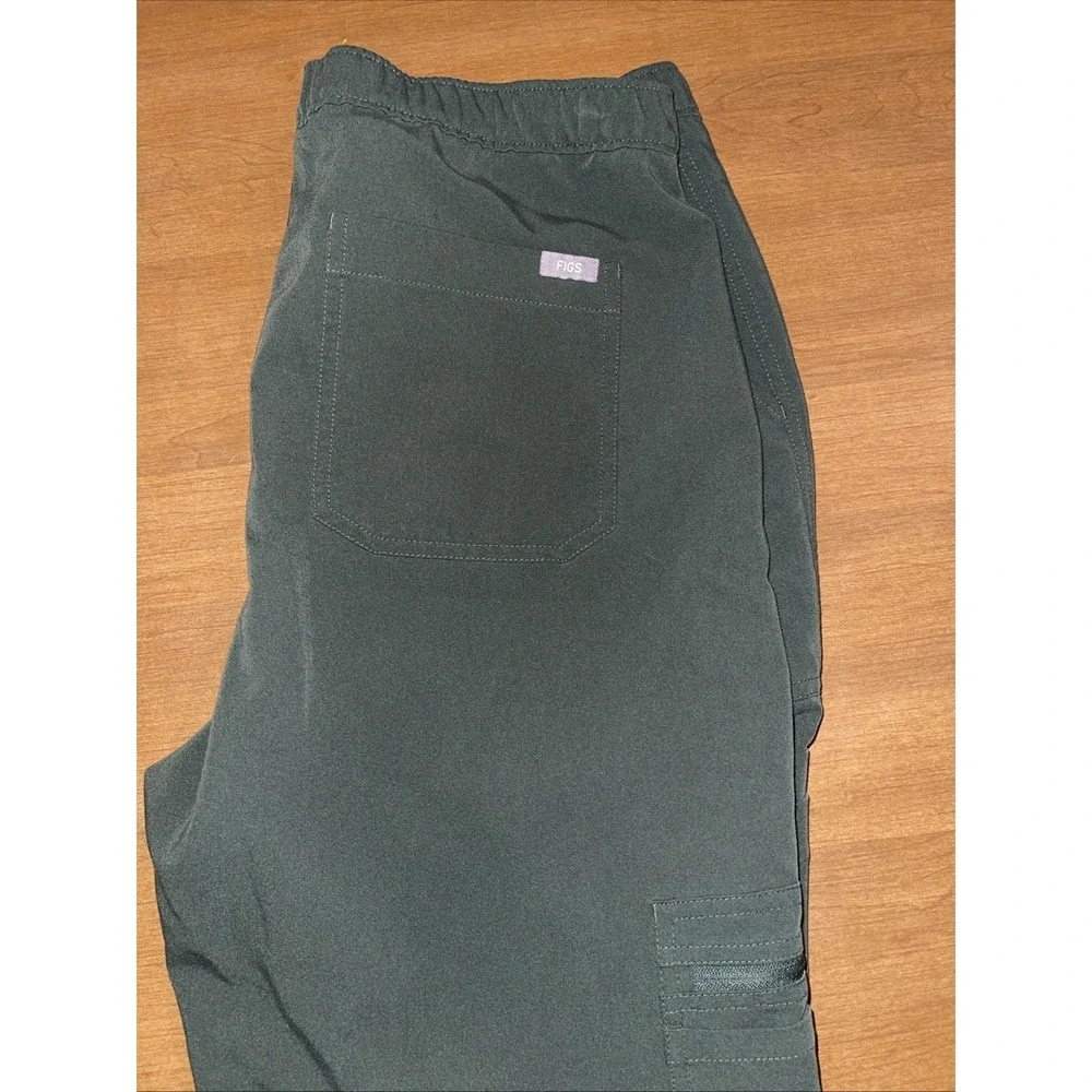 Figs Scrubs Cairo Cargo Men Large Tall Green Nine Pocket Hospital Nurse TM3001T